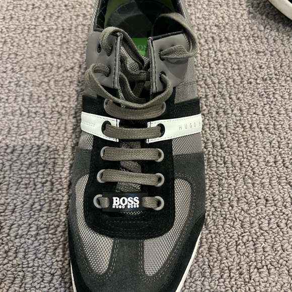 Hugo Boss low profile sneakers size 11.5 - Picture 2 of 5
